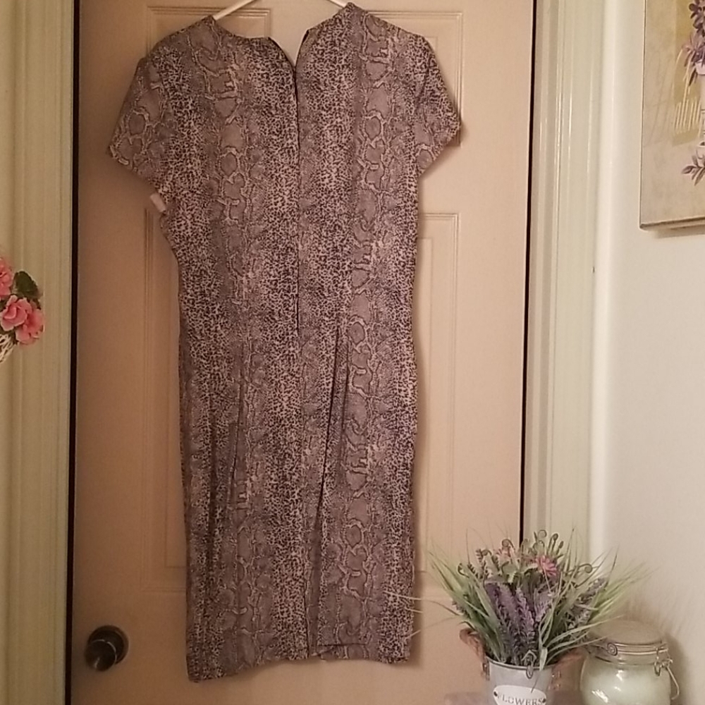 VINTAGE DRESS - Picture 2 of 4
